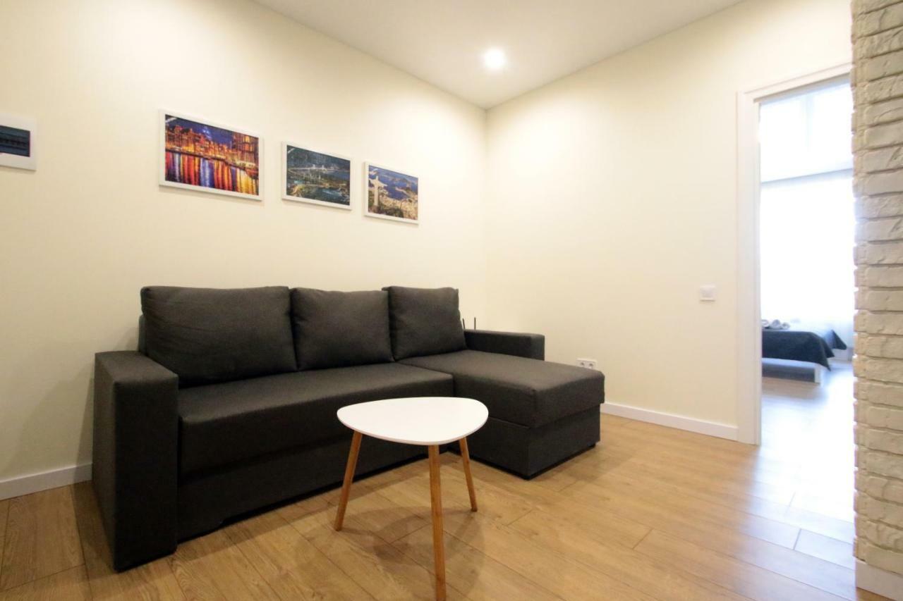 Lviv Nest Center Aparts Экстерьер фото